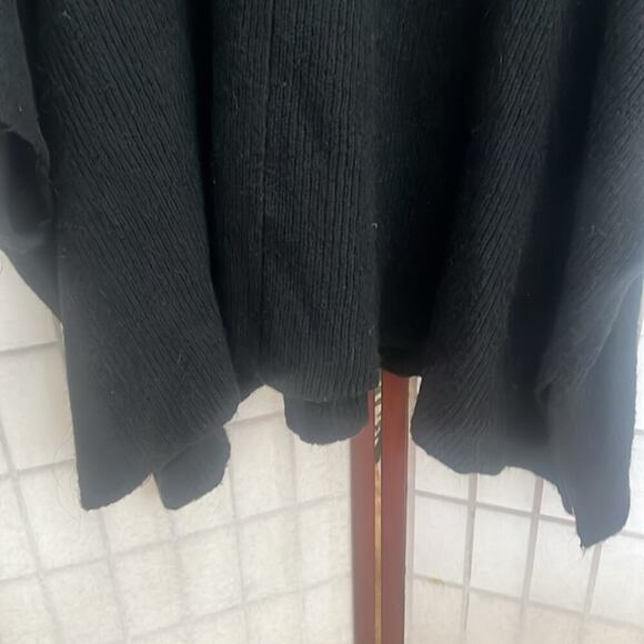 BERSHKA RIBBED CHUNKY TURTLENECK PULLOVER SHAWL TENT SWEATER SIZE M - Picture 4 of 8